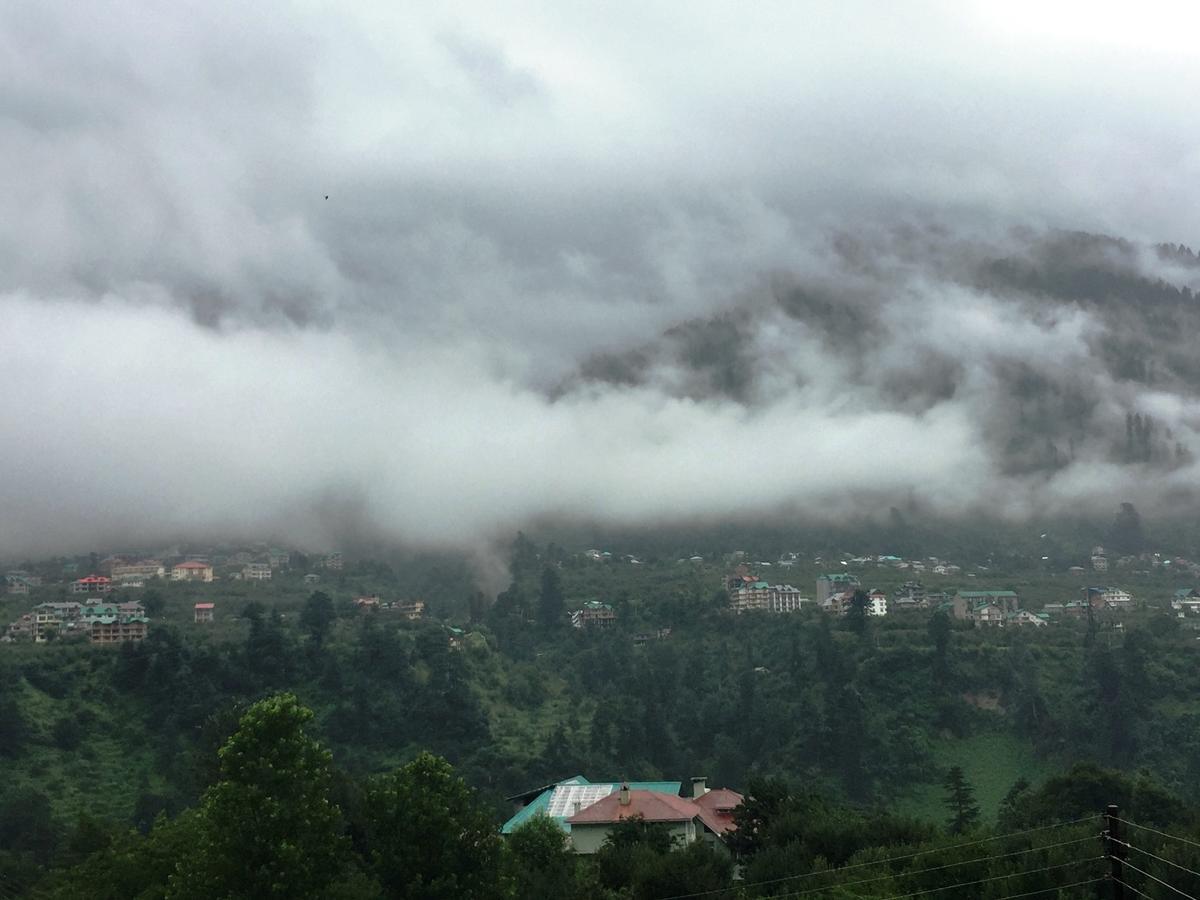White Mushroom Skye Meadows Manali  Exterior photo