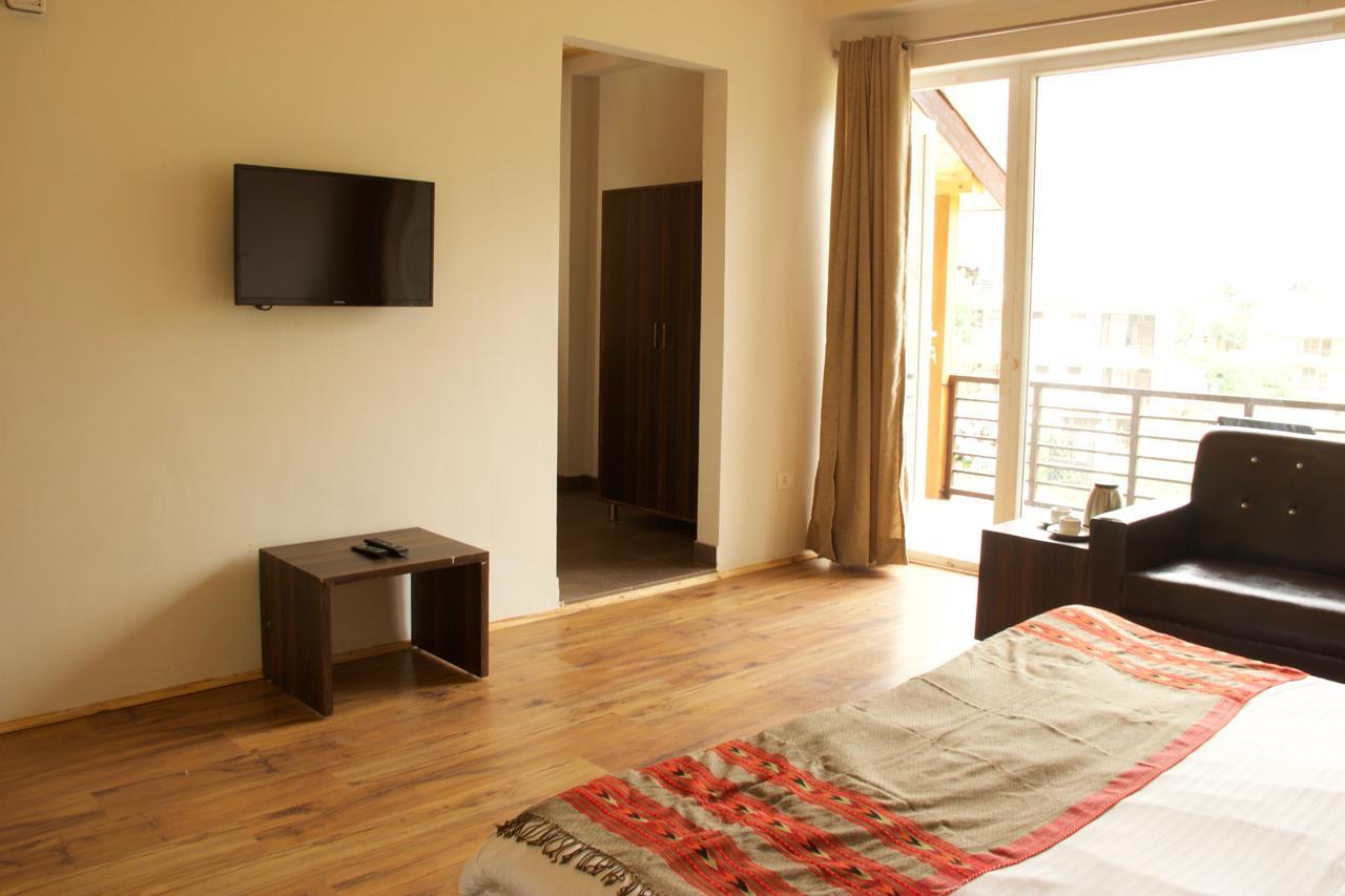 White Mushroom Skye Meadows Manali  Exterior photo